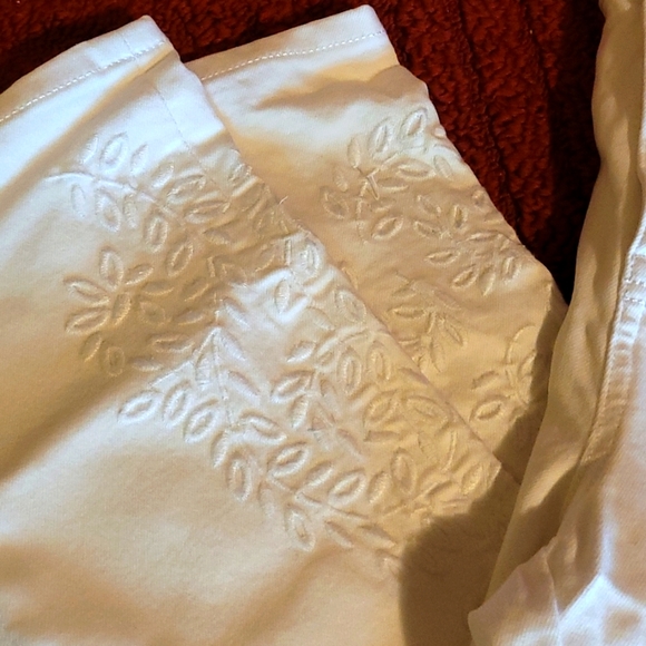 Women's Simply Vera Vera Wang High Rise Modern Capris - Picture 3 of 4